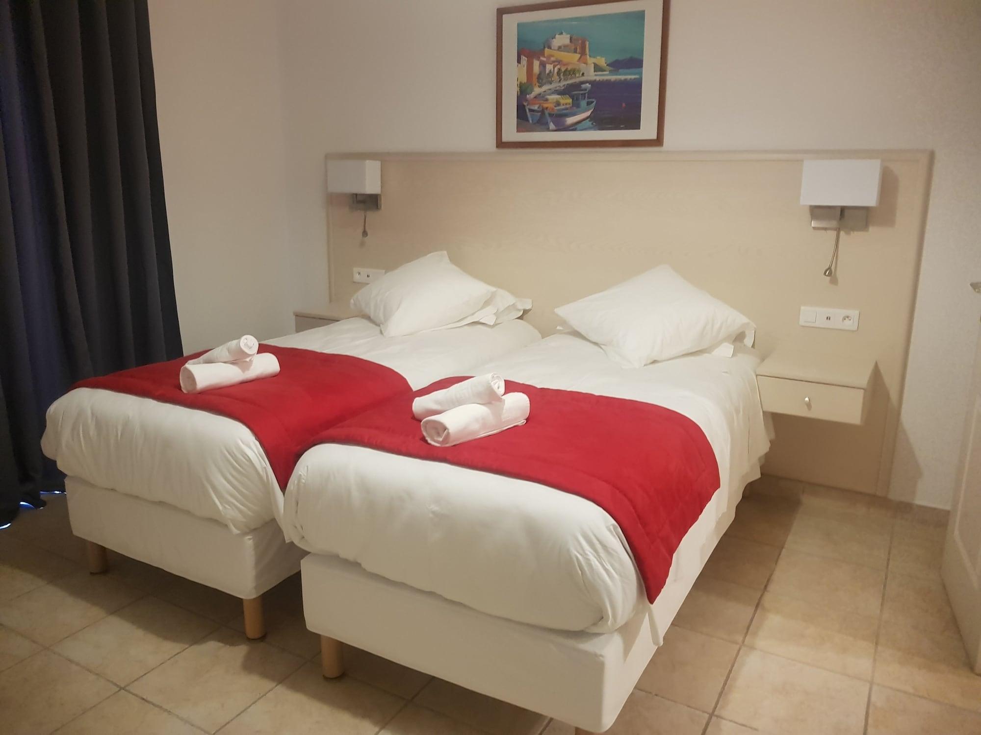 Corsica Hostel Porto-Vecchio, Partie Dortoirs מראה חיצוני תמונה